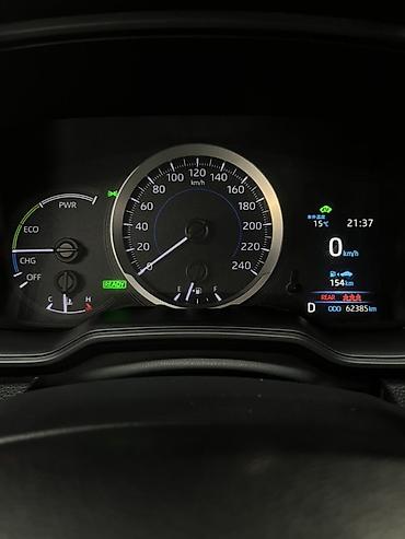 Toyota: Toyota Levin: 2020 г., 1.8 л, Вариатор, Гибрид, Седан — 9
