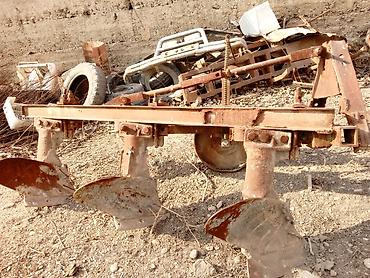 троктор 80: Трактор колесный, с кабиной, с передним ведущим мостом (4x4). Синий — 7