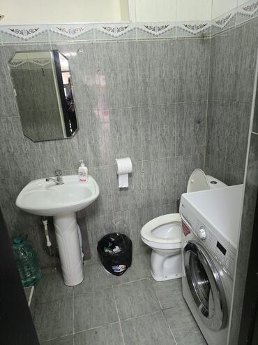 Рестораны, кафе: Сдаю помещения под любой бизнес по ул. 7апреля д.72 пересекает — 9