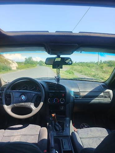 mercedes s class 220: BMW 3 Seriyası E36 sedan, qara rəng - Kuzov: 4 qapılı sedan — 8