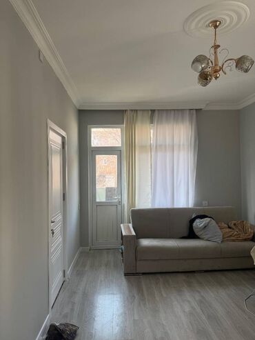 kupca: Bakı, 2 otaqlı, Köhnə tikili, 42 kv. m