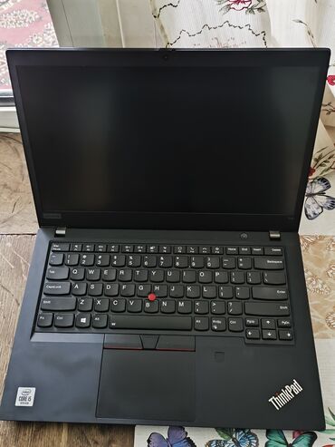 Digər noutbuklar və netbuklar: Lenovo ThinkPad T14 noutbuku - Ekran: 14 düym, mat panel; çərçivə