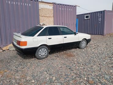 Audi: Audi 80: 1.8 л, Механика, Бензин, Седан