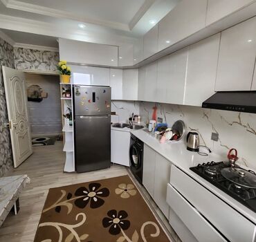 Uzunmüddətli kirayə mənzillər: Qara Qarayevde metroya yaxin panda kidsin binasinda 9 mertebenin 4 cu — 7