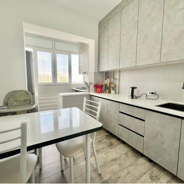 Продажа квартир: 3 комнаты, 62 м², 105 серия, 8 этаж, Евроремонт