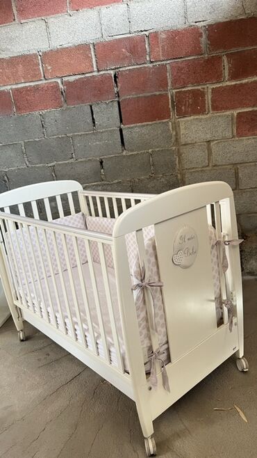 складной кровать: Детская кроватка Picci (Италия) «Il mio Bebè» - Классическая белая at lalafo.kg складной кровать: Детская кроватка Picci (Италия) «Il mio Bebè» - Классическая белая