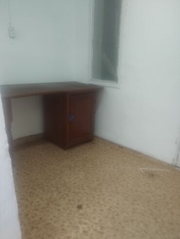 сдам дом без хозяина: 25 м², 1 комната, Подвал, погреб, Забор, огорожен