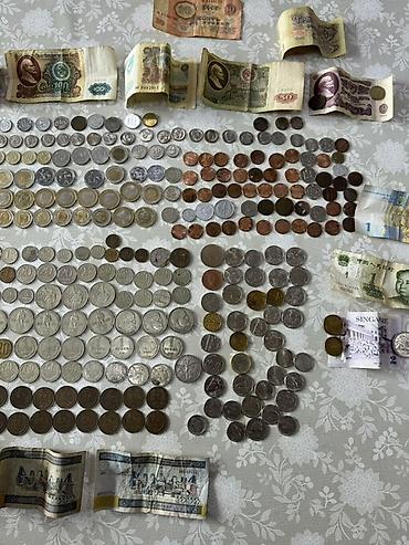 Монеты: Kolleksiya: müxtəlif ölkələrin köhnə pulları və sikkələri Təsvir: - — 9