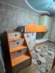 продаю в связи с переездом: Мебель для комнаты — 30 000 сом. Возможен торг. Мебель для зала и