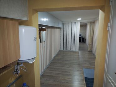 Həyət evləri və villaların satışı: Binəqədi qəs. 5 otaqlı, 130 kv. m, Orta təmir — 15