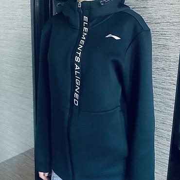 Толстовкалар: Эркектердин толстовкасы, M, Lining, Колдонулган, түсү - Кара, Өзү алып кетүү — 1