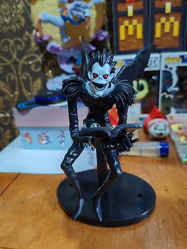 ev masin: Death Note – Ryuk fiquru - Material: sərt plastik/PVC - Rəng: qara — 1