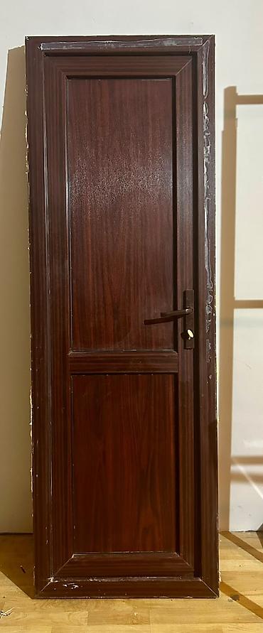 Plastik qapi 204/68sm
135azn
Babek 9002 leli