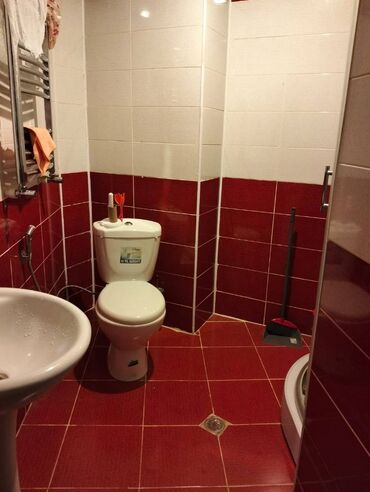 Uzunmüddətli kirayə mənzillər: Yeni Günəşli D-massivi Xəzər İnşaat 1-də,7 mərtəbənin,4-cü -da lalafo.az — 11 Uzunmüddətli kirayə mənzillər: Yeni Günəşli D-massivi Xəzər İnşaat 1-də,7 mərtəbənin,4-cü — 11