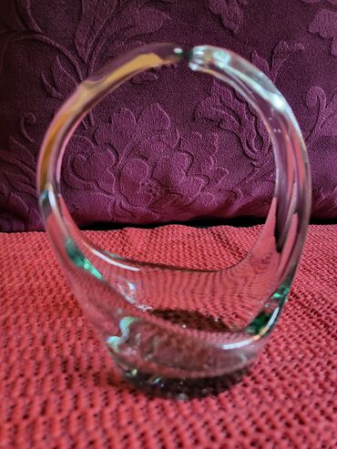 Staro posuđe i escajg: Korpa nova duvano staklo Albi glass Spanija 70te. Visina. 11cm na lalafo.rs — 1 Staro posuđe i escajg: Korpa nova duvano staklo Albi glass Spanija 70te. Visina. 11cm — 1