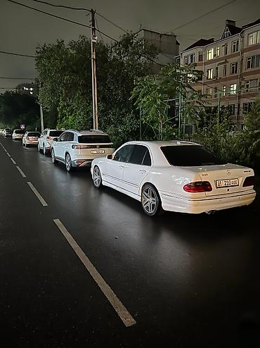 w211 5: Mercedes-Benz E-Class: 2001 г., 3.2 л, Автомат, Бензин — 3