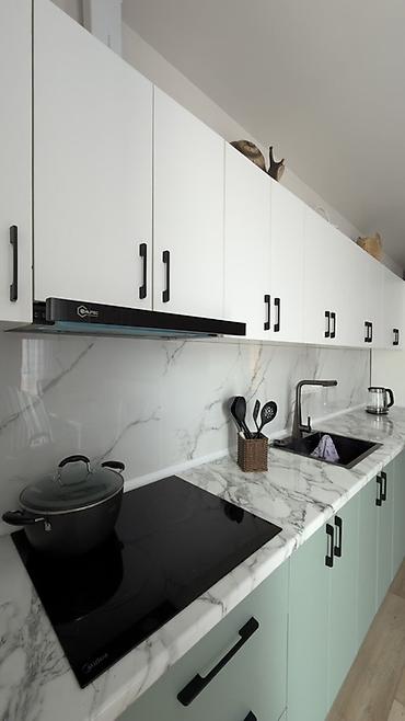 Продажа коттеджей и домов: 2 комнаты, 84 м², 15 соток, Бишкек, Собственник — 23