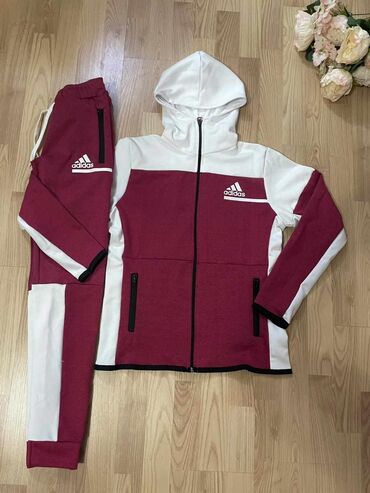 Gornji i donji deo: SMLXl
3300 na lalafo.rs — 8 Gornji i donji deo: SMLXl
3300 — 8