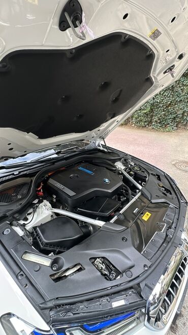 BMW: BMW 5 series: 2 l | 2021 il Sedan — 16