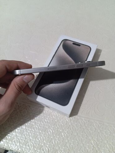 Apple iPhone: IPhone 15 Pro Max, 256 GB, Natural Titanium, Face ID — 4