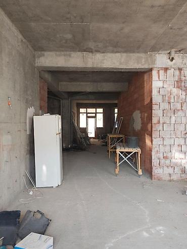 sagan kirayə evlər: Satılır obyekt 145 m², Həzi Aslanov m. 390 000 AZN 145 m² Sahə — 8