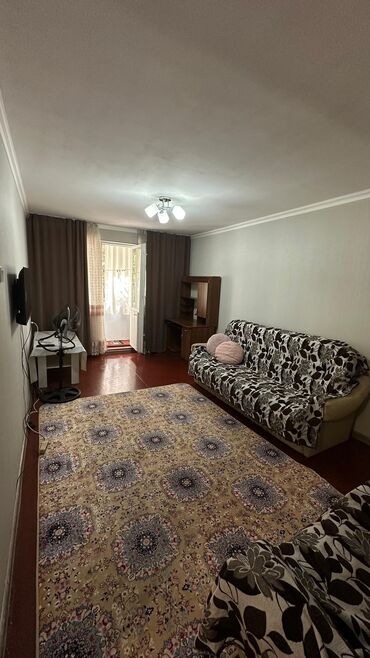рынок дордой квартира: 2 комнаты, 43 м², 104 серия, 2 этаж, Евроремонт