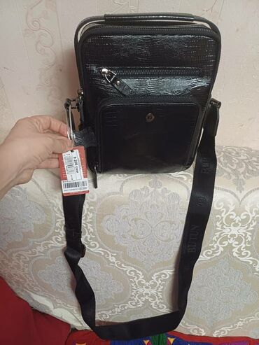 butun сумки мужские: Продаю новую сумку купленную в Саквояже фирмы " BUTUN" за 8500с