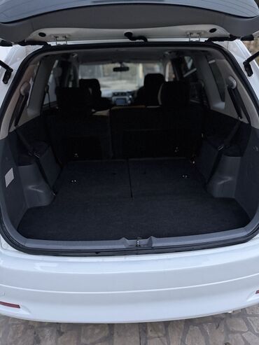 Toyota: Toyota Ipsum: 2003 г., 2.4 л, Автомат, Бензин, Минивэн — 8