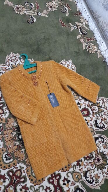 игрушка б у: Вязаное пальто-кардиган - Мягкий фактурный трикотаж с пушистым