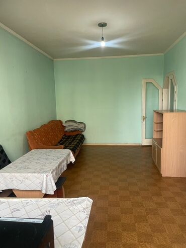 продаю 1 комнатную квартиру: 1 бөлмө, 36 кв. м, 105-серия, 3 кабат, Косметикалык ремонт