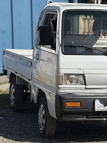 Мини-грузовик Daewoo Labo 2013-года обьем 0.8 газ - Компактный