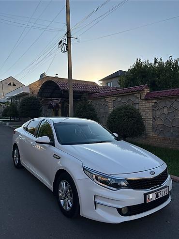 byd e2: Kia K5: 2017 г., 2 л, Автомат, Газ, Седан — 2