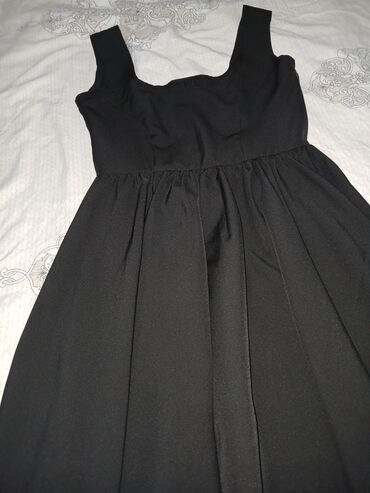 Sarafanlar: Həm sarafanhəm də don kimi istifsdə edilə bilir. Tamamilə yenidir — 11