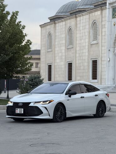 Toyota: Toyota Avalon: 2020 г., 2.5 л, Автомат, Гибрид, Седан