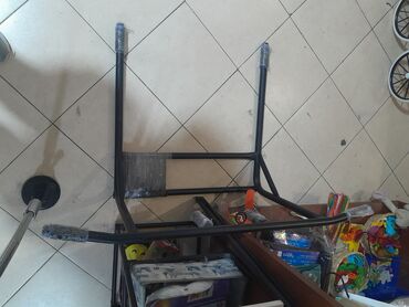 Maskalar, eynəklər: ● Turnik ● Yeni ● 100kq-a qeder agirliq ● 55 azn ● Unvan: koroglu