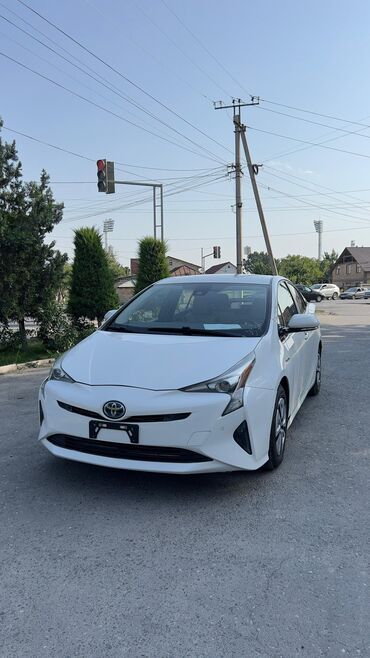 тайота хетчбек: Toyota Prius: 2017 г., 1.8 л, Гибрид, Хэтчбэк