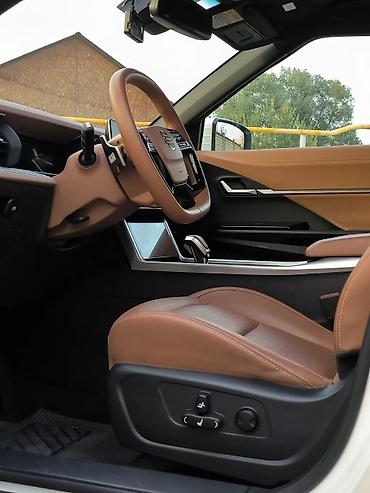 xpeng p7: Ssangyong Torres: 2022 г., 1.5 л, Автомат, Бензин, Внедорожник — 4