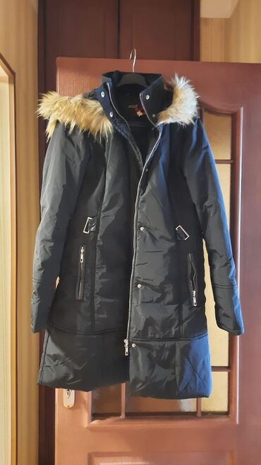 palto modelleri 2022: Пальто XL (EU 42), цвет - Черный