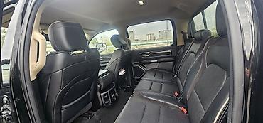 ли машина: Dodge Ram 1500: 2021 г., 5.7 л, Автомат, Гибрид, Пикап — 5