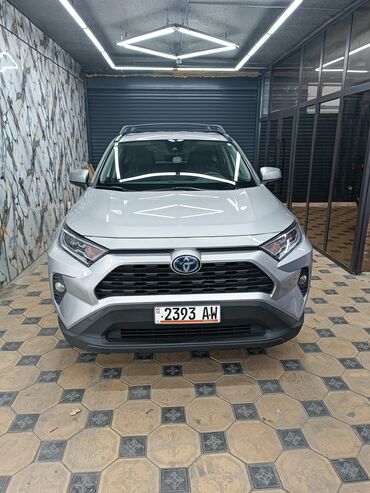 беспроводная зарядка для машины: Toyota RAV4: 2021 г., 2.5 л, Автомат, Гибрид, Кроссовер
