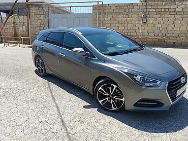 Hyundai: Hyundai i40: 2 l | 2015 il Universal — 15