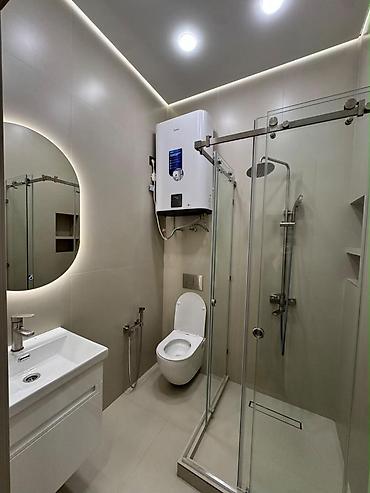 3: 3 комнаты, 80 м², 7 мкр 15 этаж — 8