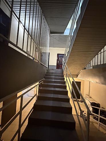 рядом квартира: 1 комната, 43 м², Церковь Индивидуалка, 2 этаж, Косметический ремонт — 9
