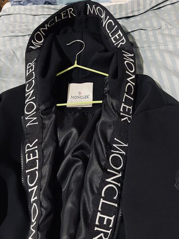 мужские спортивные куртки: Эркектердин спорттук костюму, XL (EU 42), Moncler, Жаңы, түсү - Кара, Өзү алып кетүү