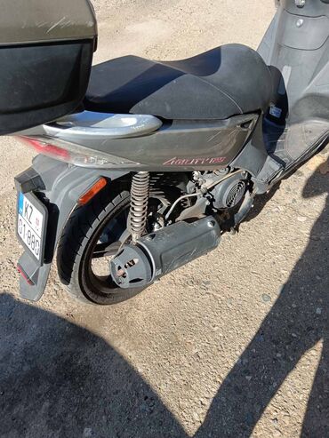 Ostali motocikli i skuteri: Kymco Agility 125 skuter - Zapremina: 125 ccm (serija Agility 125) - — 2