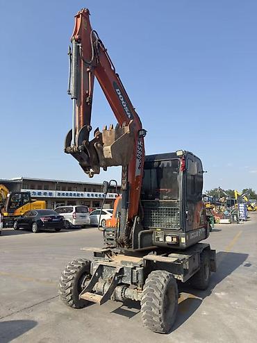 Экскаваторы: Экскаватор, Doosan, 2020 г., Колесный — 2