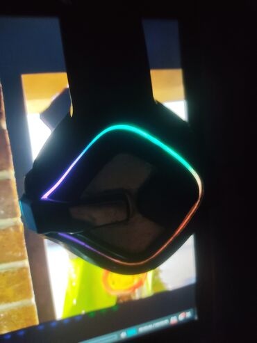 Digər kompüter aksesuarları: RGB oyun aksessuarları seti - Mexaniki tipli, tam ölçülü klaviatura — 5