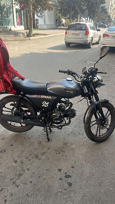 49 moto: Tufan - Minisk, 50 sm3, 2020 il, 35000 km — 1