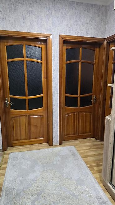 Taxta qapı dəsti 4ədəd qapı təmiz vəziyyətdə 1-i 100 AZN - Material