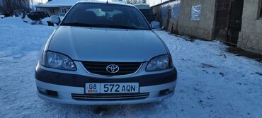 Toyota: Toyota Avensis: 2003 г., 1.8 л, Механика, Бензин, Хэтчбэк